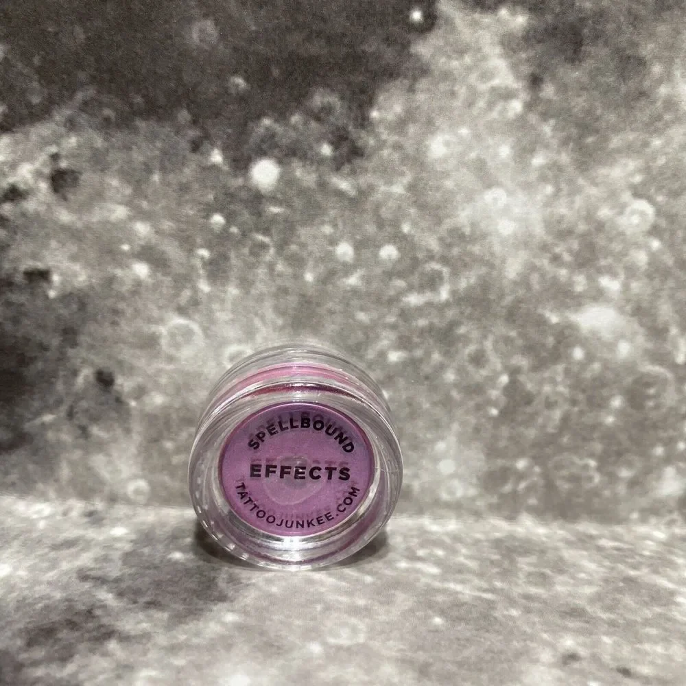 Tattoo Junkee Effects Loose Powder‎ Pigment In Shade Spellbound